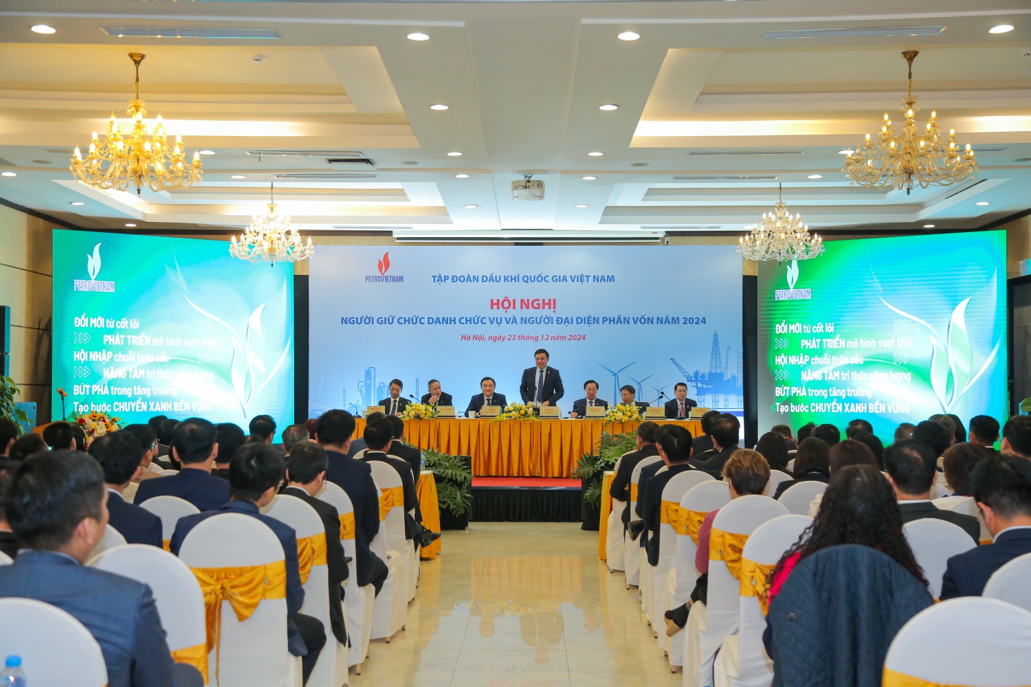 Thống nhất mục tiêu, hành động, phát triển Petrovietnam - Tập đoàn Công nghiệp Năng lượng Quốc gia hùng mạnh Thống nhất mục tiêu, hành động, phát triển Petrovietnam - Tập đoàn Công nghiệp Năng lượng Quốc gia hùng mạnh