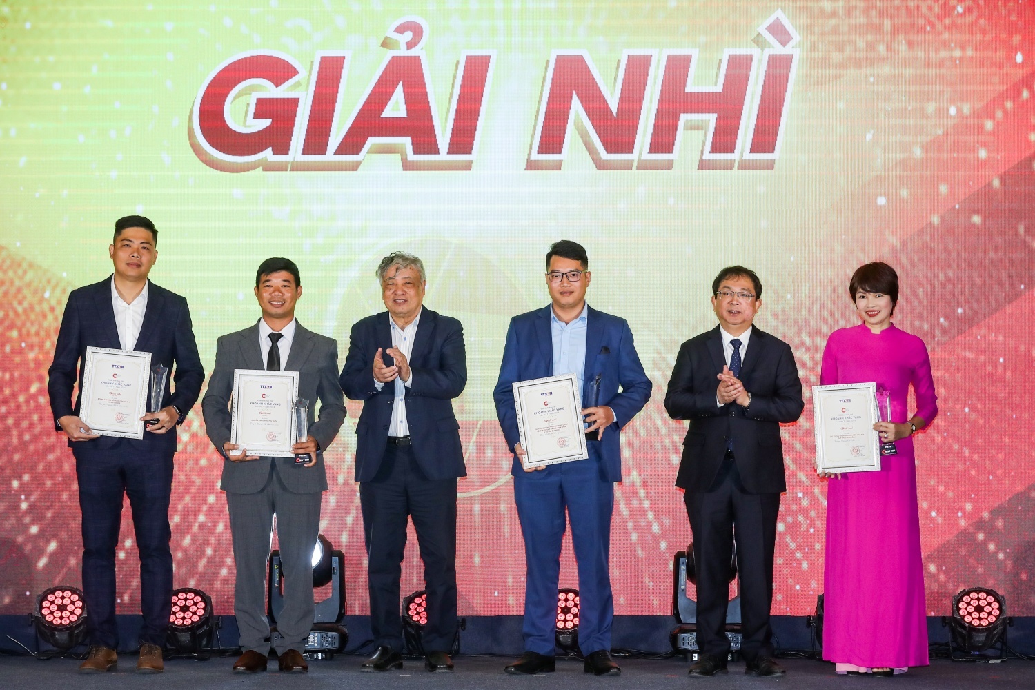 "Khoảnh khắc vàng" năm 2024: Ảnh báo chí là trụ cột thông tin quan trọng