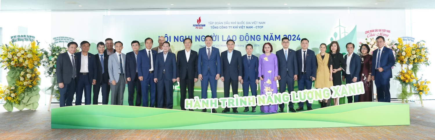 Lãnh đạo Petrovietnam và PV GAS chúc mừng kết quả năm 2024 của PV GAS Lãnh đạo Petrovietnam và PV GAS chúc mừng kết quả năm 2024 của PV GAS