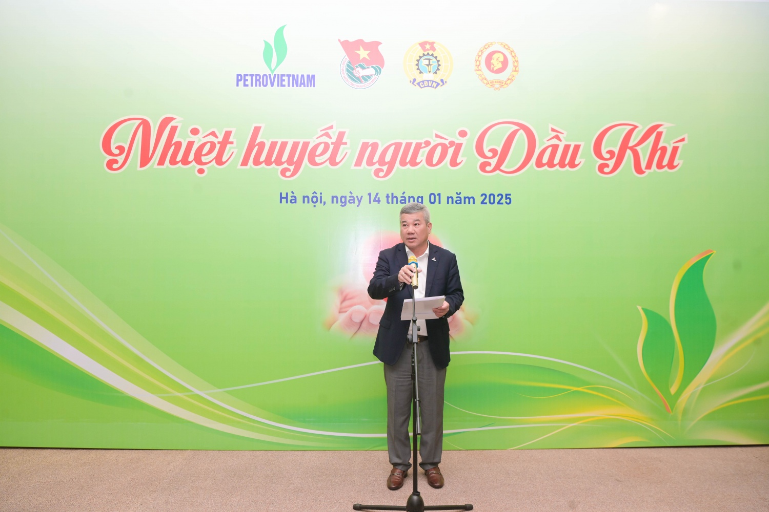 Petrovietnam phát động chương trình hiến máu nhân đạo: "Nhiệt huyết người Dầu khí" năm 2025