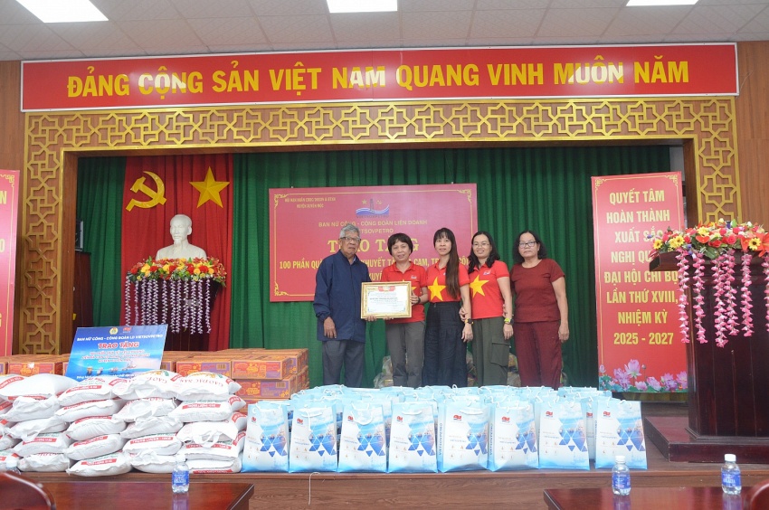 Chuỗi hoạt động ý nghĩa của Ban Nữ Công Vietsovpetro  Chào đón Xuân Ất Tỵ 2025