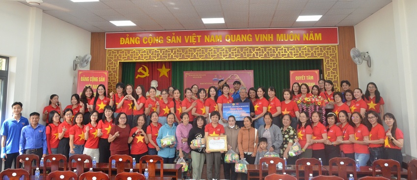 Chuỗi hoạt động ý nghĩa của Ban Nữ Công Vietsovpetro  Chào đón Xuân Ất Tỵ 2025