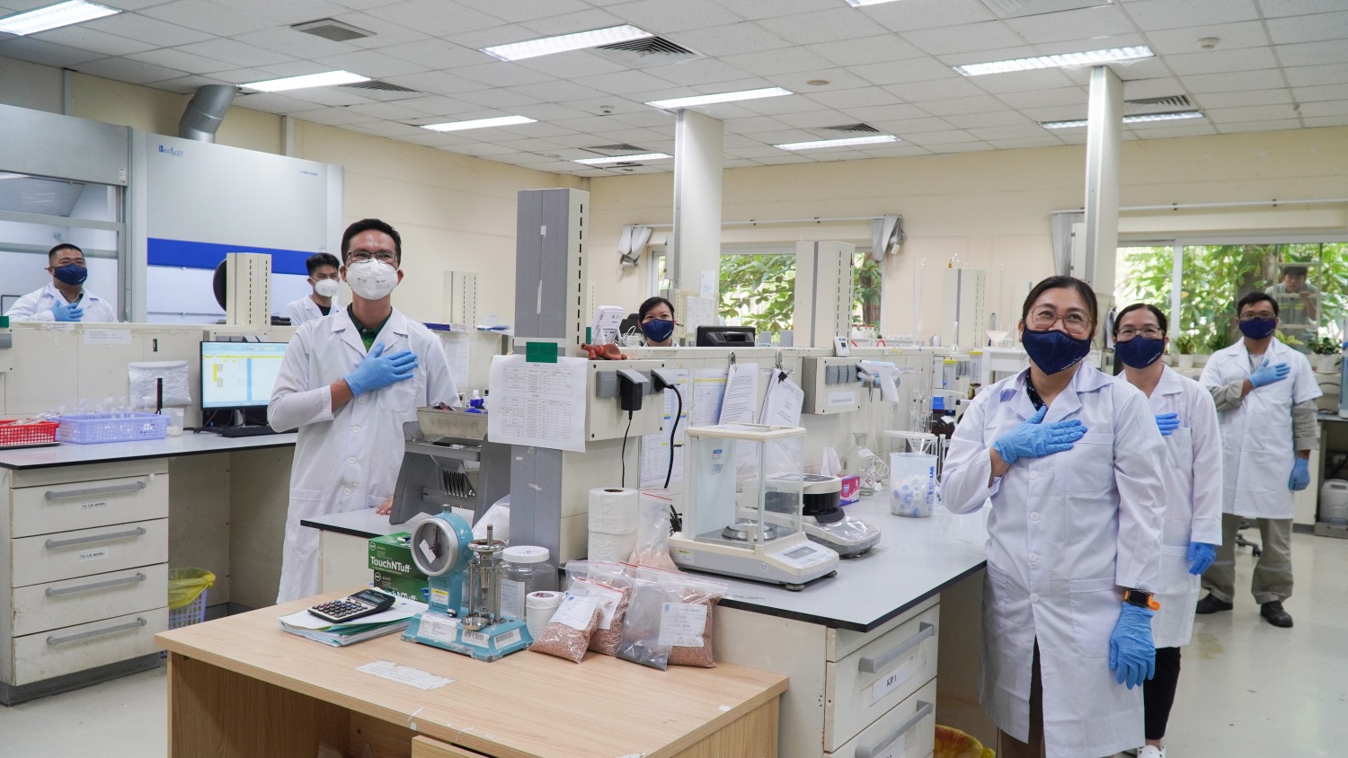 [CHÙM ẢNH] Tuổi trẻ dầu khí đón Xuân trên những công trình