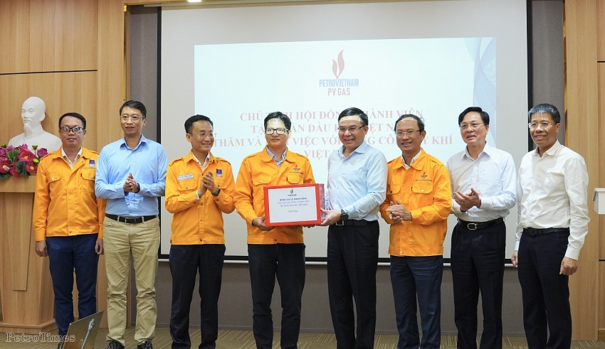 Chủ tịch HĐTV Petrovietnam Lê Mạnh Hùng: PV GAS khẩn trương đầu tư nâng công suất Kho LNG Thị Vải lên 3 triệu tấn