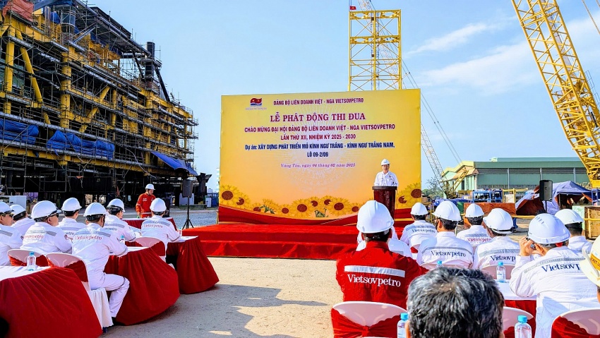 Vietsovpetro phát động thi đua hoàn thành vượt tiến độ dự án Kình Ngư Trắng – Kình Ngư Trắng Nam