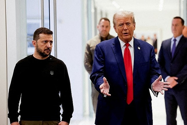Tổng thống Ukraine Volodymyr Zelensky và Tổng thống Mỹ Donald Trump. (Ảnh: Reuters)