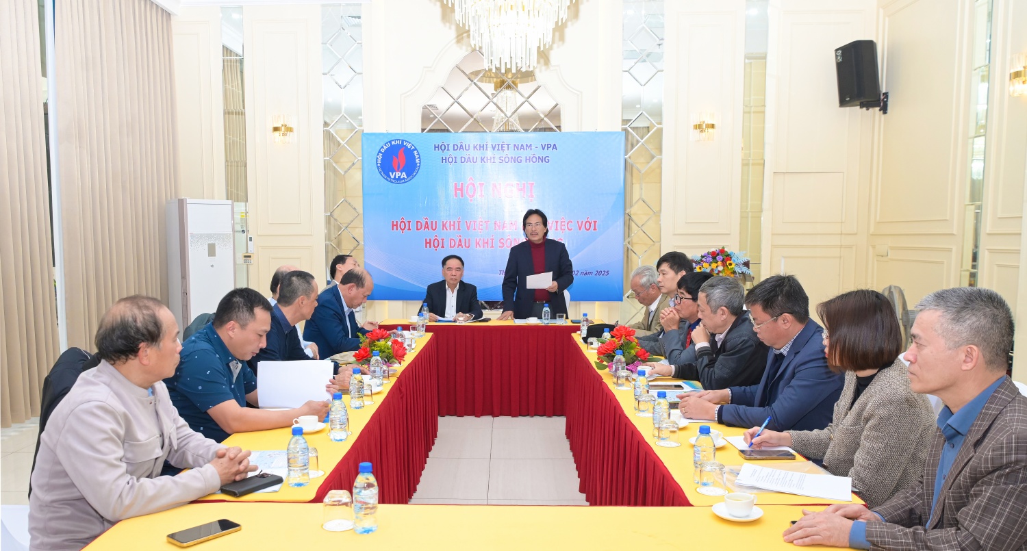 Toàn cảnh buổi làm việc