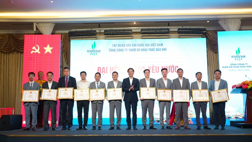 Vinh danh các tập thể, cá nhân xuất sắc tại Đại hội Thi đua yêu nước PVEP năm 2025 Vinh danh các tập thể, cá nhân xuất sắc tại Đại hội Thi đua yêu nước PVEP năm 2025