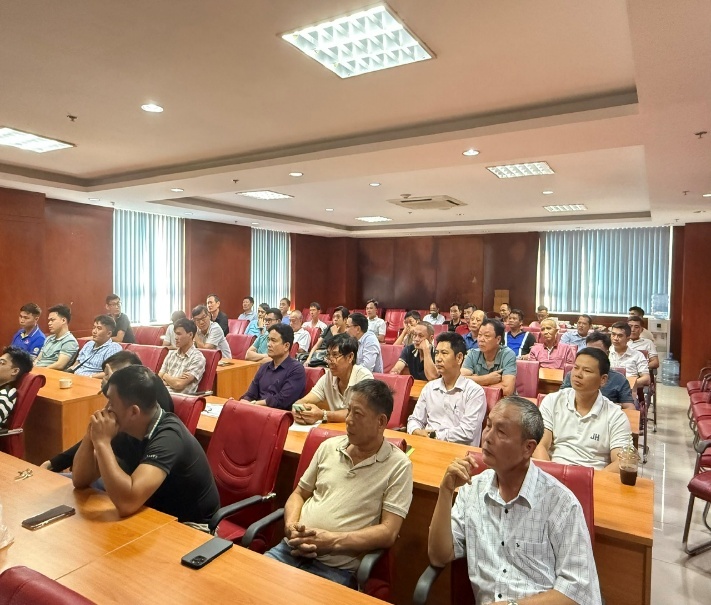 Công đoàn Vietsovpetro tổ chức tập huấn cho đội ngũ an toàn vệ sinh viên năm 2025