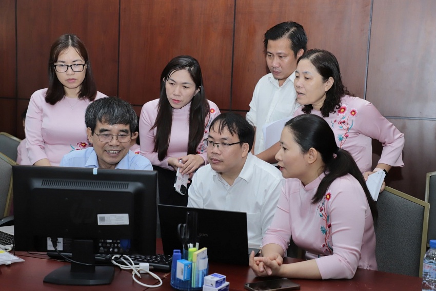 Bắt đầu khảo sát chính thức phục vụ đánh giá ngoài Trường Đại học Dầu khí Việt Nam, chu kỳ 2