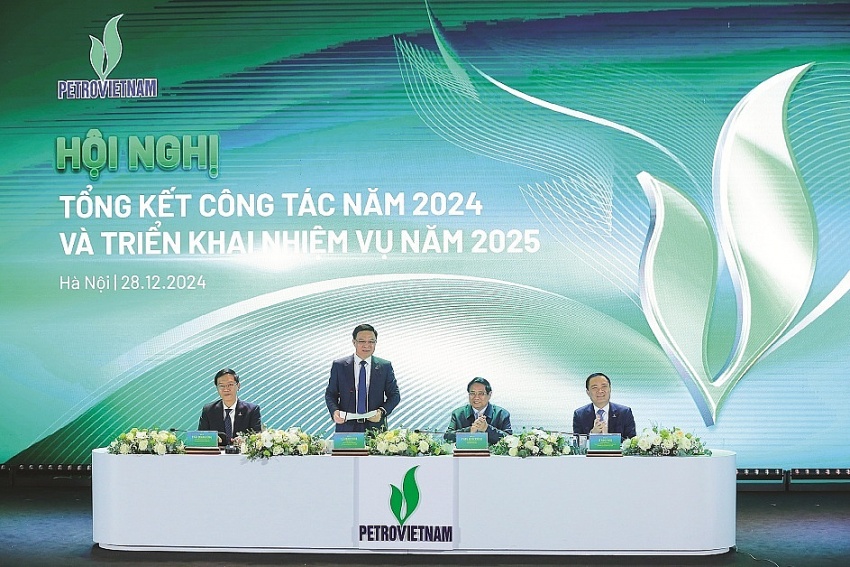 Towards the 50th Anniversary of Petrovietnam’s Founding (September 3, 1975 – September 3, 2025): A New Path Has Opened Towards the 50th Anniversary of Petrovietnam’s Founding (September 3, 1975 – September 3, 2025): A New Path Has Opened
