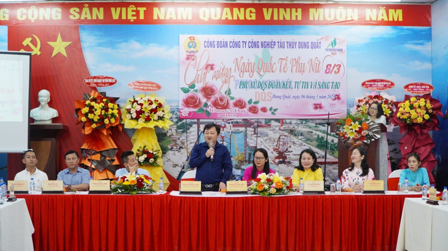 Ông Nguyễn Hồng Chiến, Phó Tổng Giám đốc, Trưởng Ban vì sự tiến bộ phụ nữ DQS phát biểu tại buổi tọa đàm.
