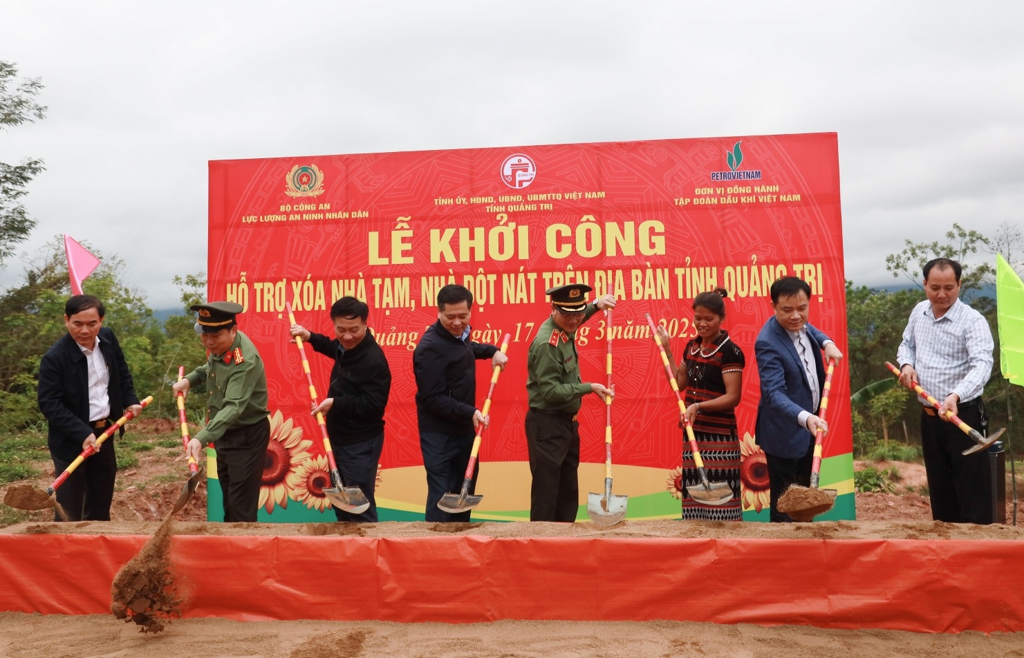 Xóa nhà tạm, nhà dột nát, biểu hiện sinh động của lòng Dân - ý Đảng