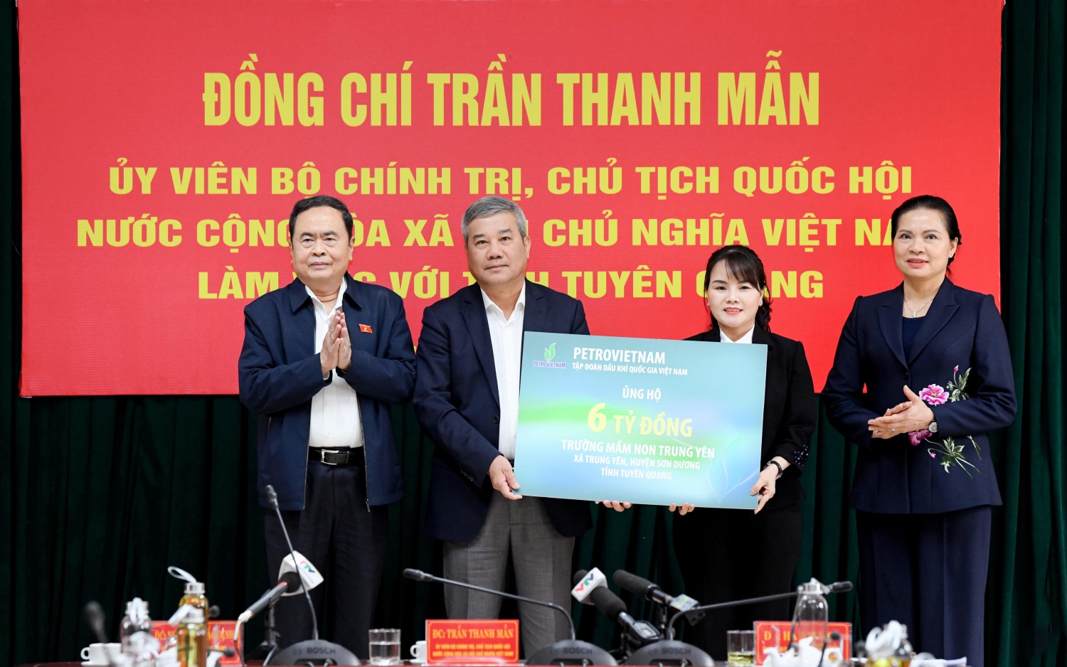 Petrovietnam ủng hộ 6 tỷ đồng xây dựng lớp học và bếp ăn trường Mầm non Trung Yên, tỉnh Tuyên Quang