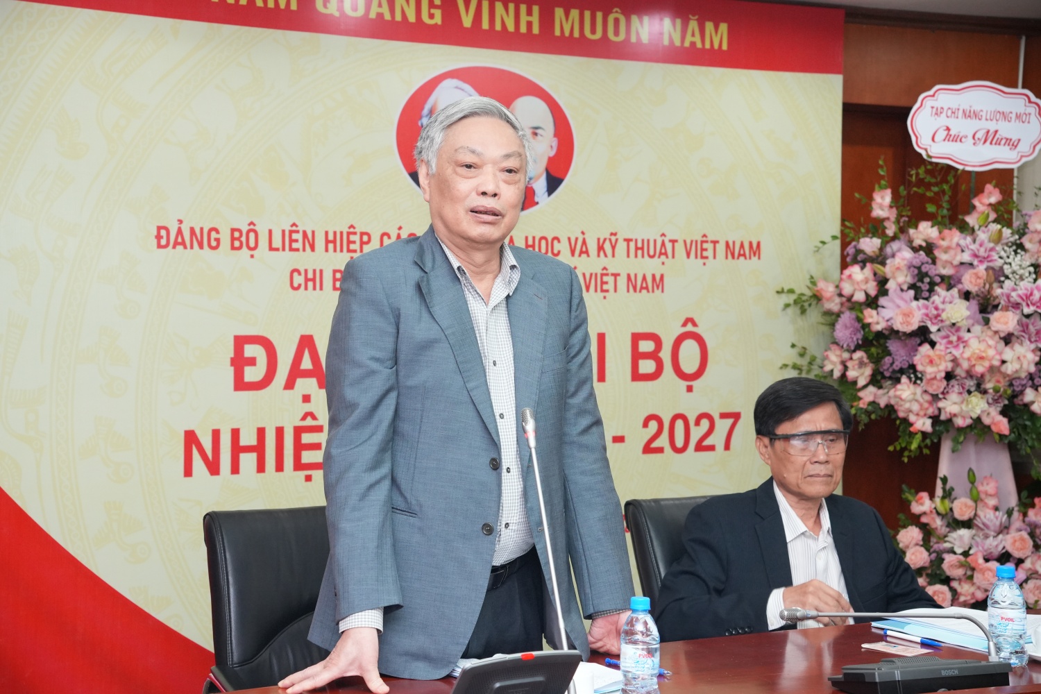 Đẩy mạnh công tác tư vấn, phản biện chính sách trong phát triển ngành năng lượng và dầu khí