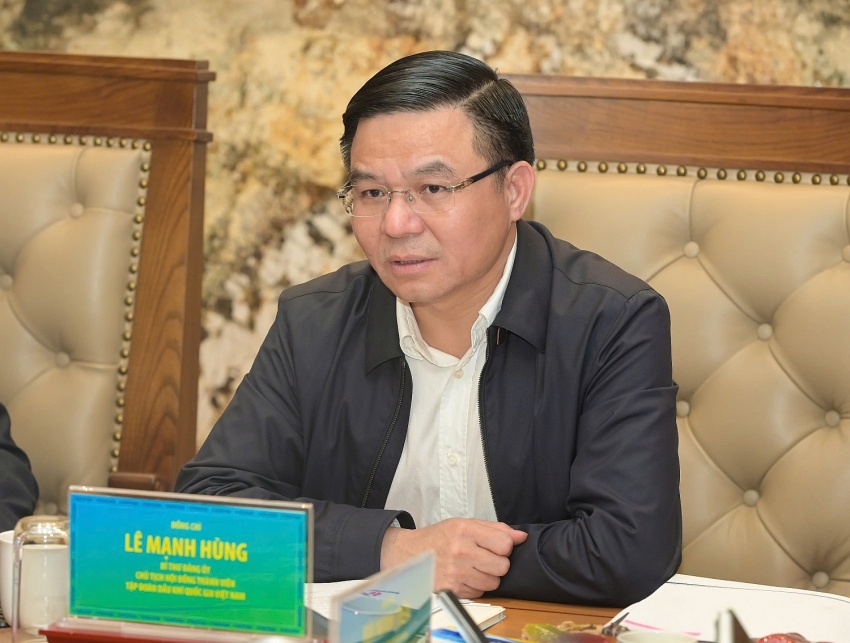 Science, Technology, and Innovation: A Path for Petrovietnam’s Fundamental Transformation Science, Technology, and Innovation: A Path for Petrovietnam’s Fundamental Transformation