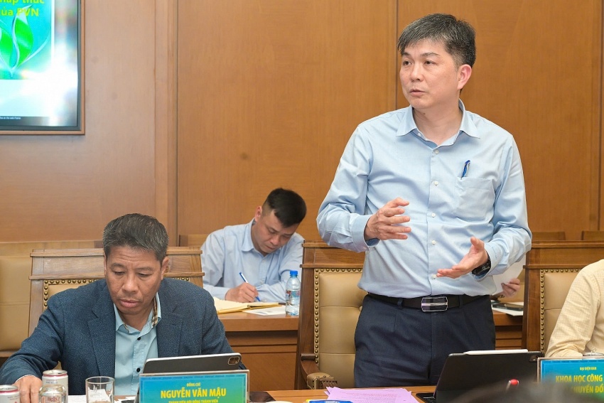 Science, Technology, and Innovation: A Path for Petrovietnam’s Fundamental Transformation Science, Technology, and Innovation: A Path for Petrovietnam’s Fundamental Transformation