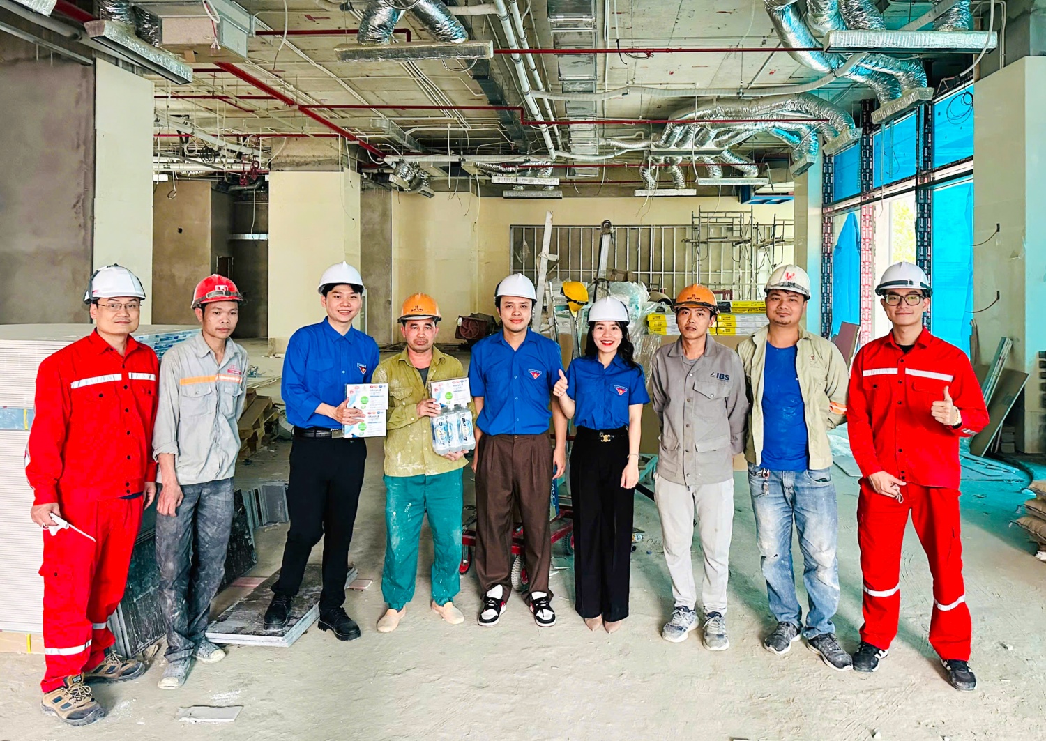 Tuổi trẻ PVPower tiếp sức nơi công trường dự án nhân dịp Tháng Thanh niên