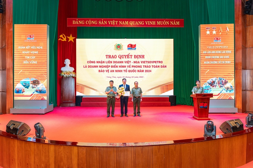Vietsovpetro tôn vinh gương điển hình tiên tiến giai đoạn 2020 2025