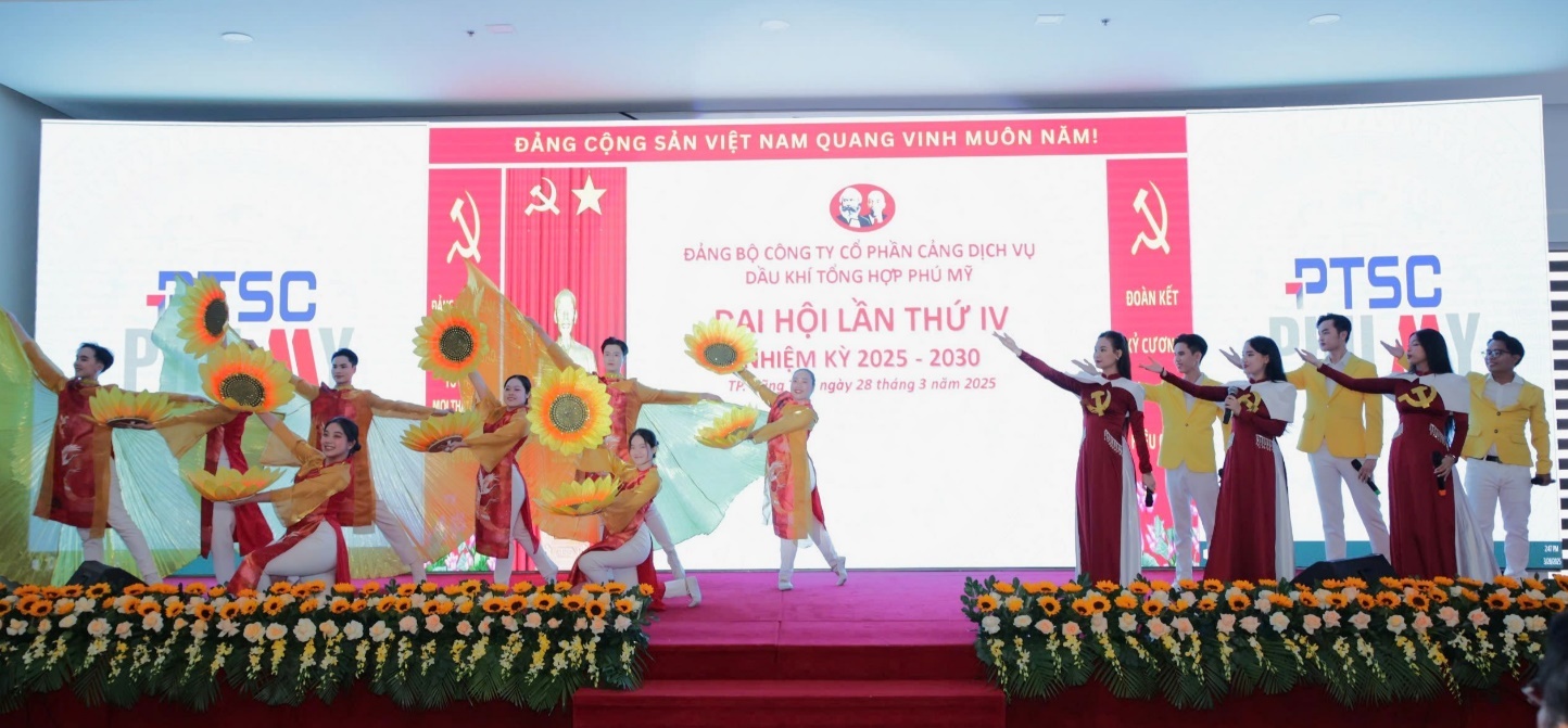 Sôi nổi chuỗi hoạt động Tháng Thanh niên 2025 của PTSC Phú Mỹ