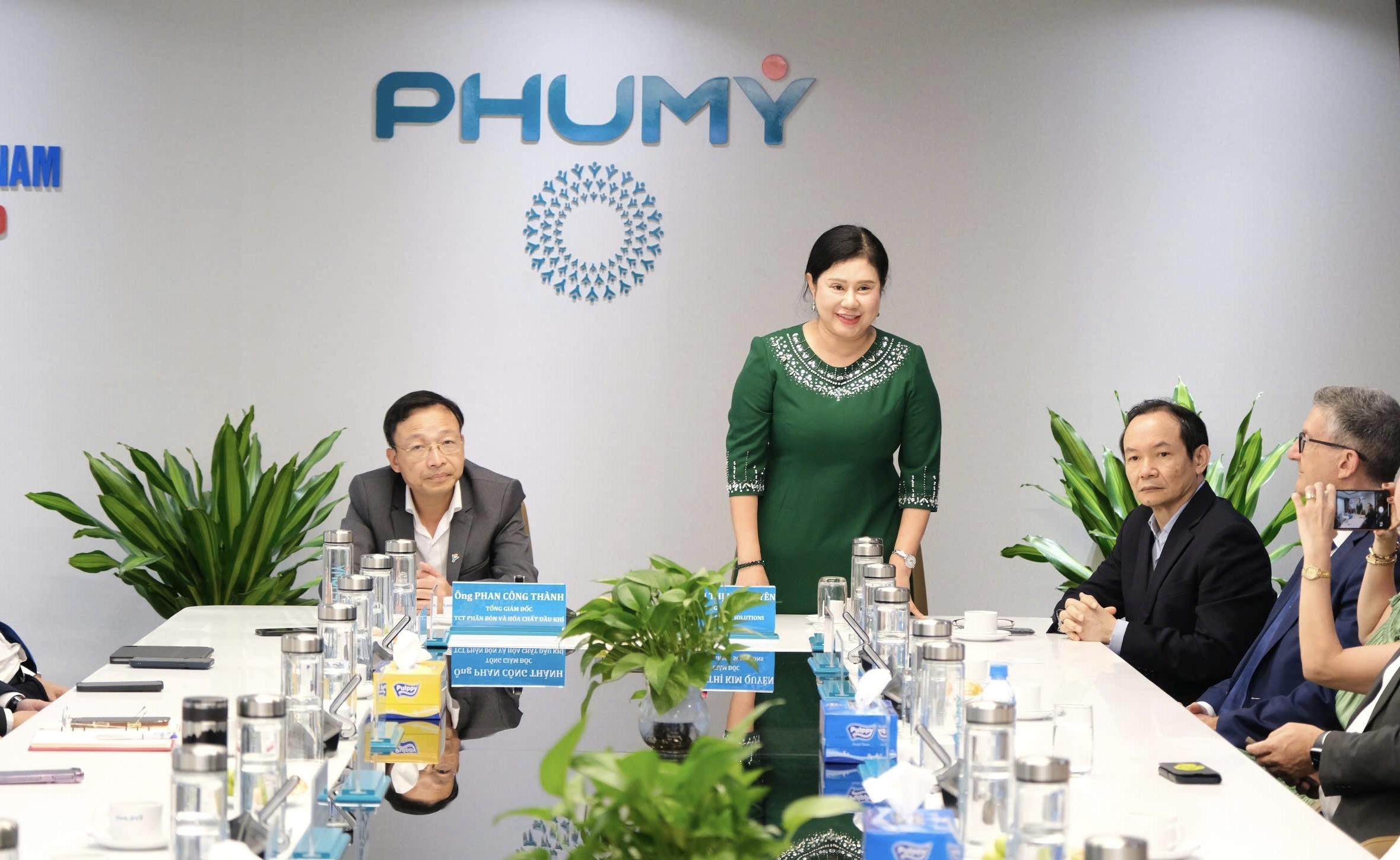 PVFCCo - Phú Mỹ và TGS hợp tác phát triển chuỗi giá trị xanh