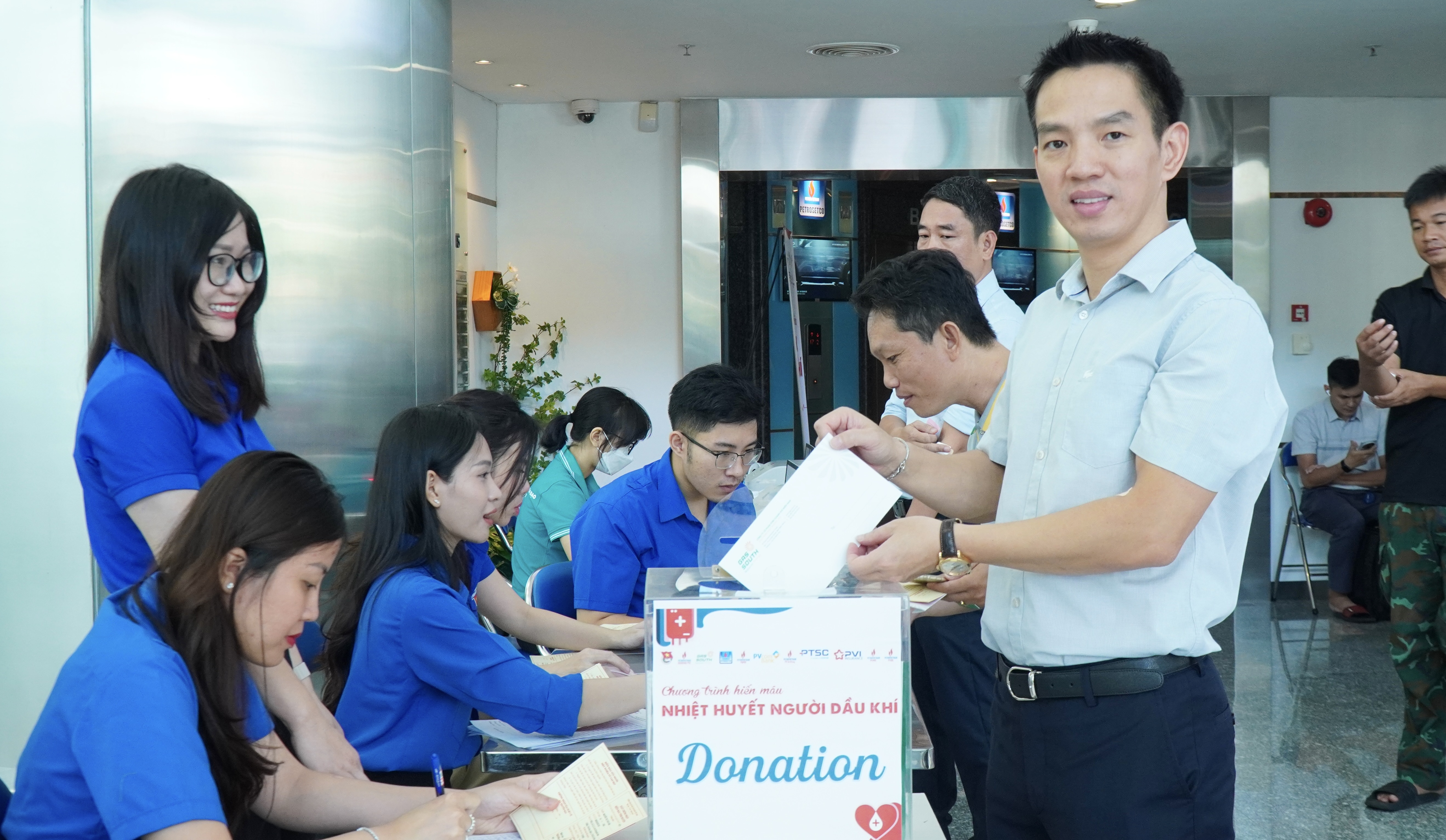 [P Magazine] Lan tỏa nghĩa cử hiến máu tình nguyện