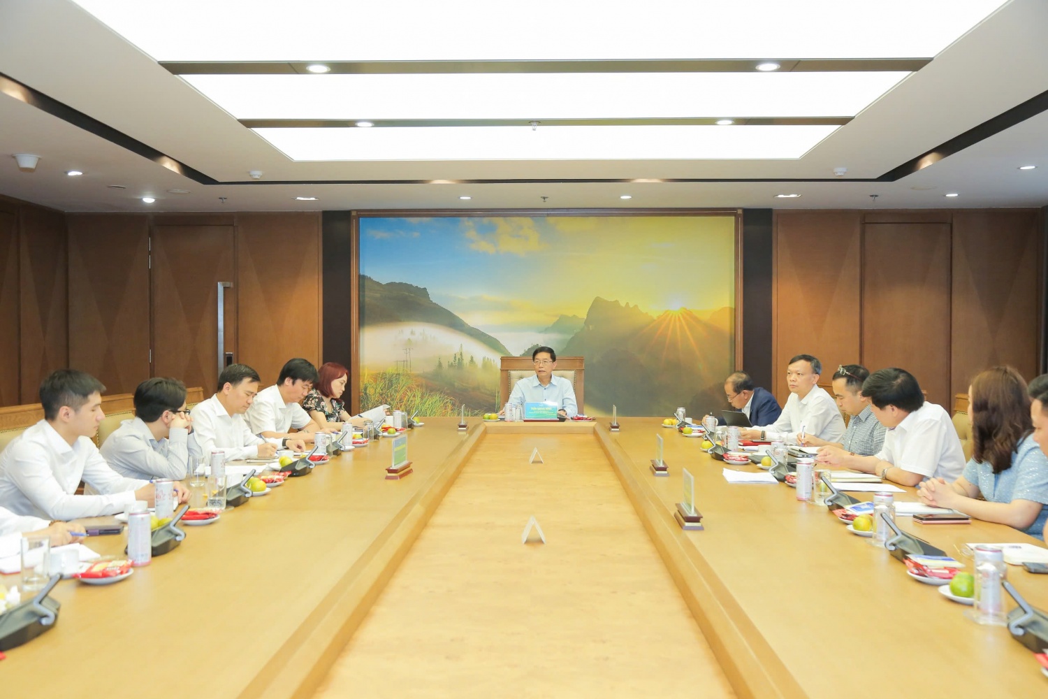 Phát huy vai trò của các đoàn thể trong nhiệm vụ sản xuất kinh doanh giai đoạn mới