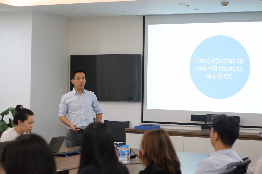 Đảng bộ PQPOC đẩy mạnh xây dựng văn hóa học tập, hướng tới xây dựng đội ngũ bản lĩnh, chuyên nghiệp Đảng bộ PQPOC đẩy mạnh xây dựng văn hóa học tập, hướng tới xây dựng đội ngũ bản lĩnh, chuyên nghiệp
