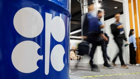 Quyết định tăng sản lượng của OPEC+ có tác động gì đến thị trường dầu mỏ toàn cầu?