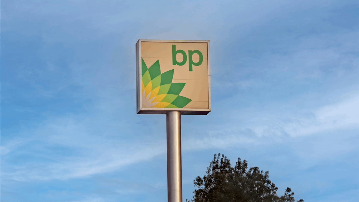 BP tiếp tục cắt giảm chi phí và thu hẹp quy mô đầu tư năng lượng tái tạo