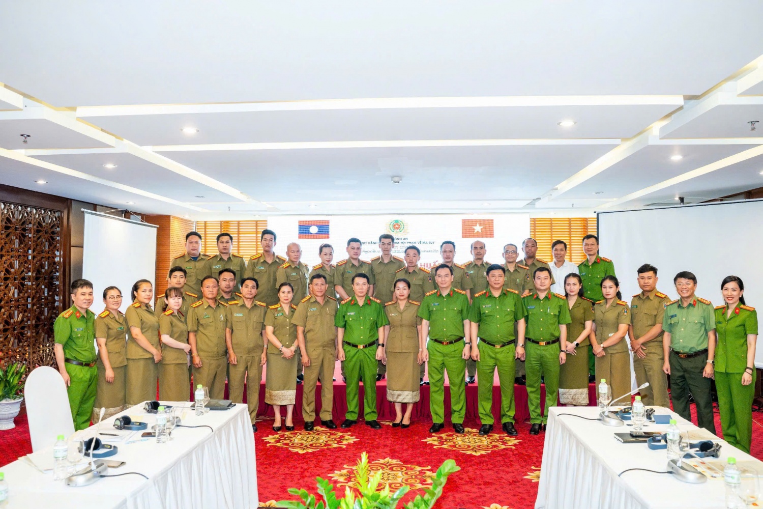 Việt Nam chia sẻ kinh nghiệm quản lý, vận hành trung tâm cai nghiện và công tác cai nghiện với CHDCND Lào