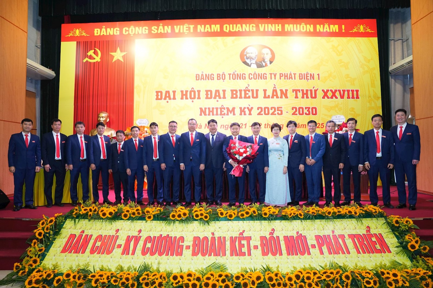 EVNGENCO1: Giữ vững nhịp độ sản xuất, đầu tư xây dựng bám sát tiến độ