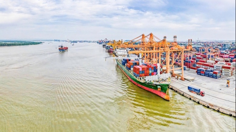 Vận tải biển giữ đà tăng trưởng mạnh