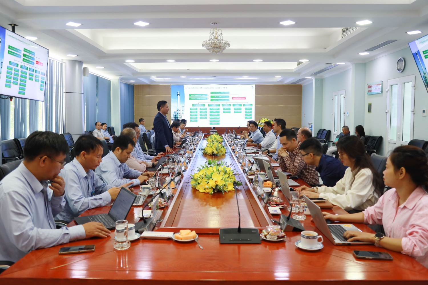 Buổi làm việc của BSR và NSRP đã chia sẻ nhiều kinh nghiệm và mở ra nhiều cơ hội hợp tác giữa 2 bên trong việc phát triển ngành Lọc hoá dầu và đảm bảo an ninh năng lượng quốc gia.