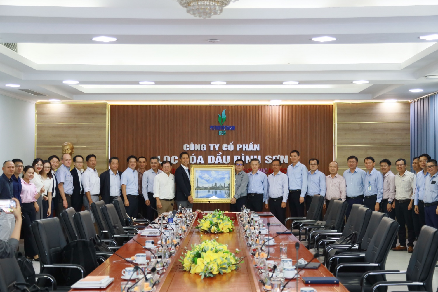 Việc tiếp tục hợp tác phát triển của BSR và NSRP tiếp tục được kỳ vọng trở thành động lực trong các hoạt động sản xuất kinh doanh của 2 đơn vị.