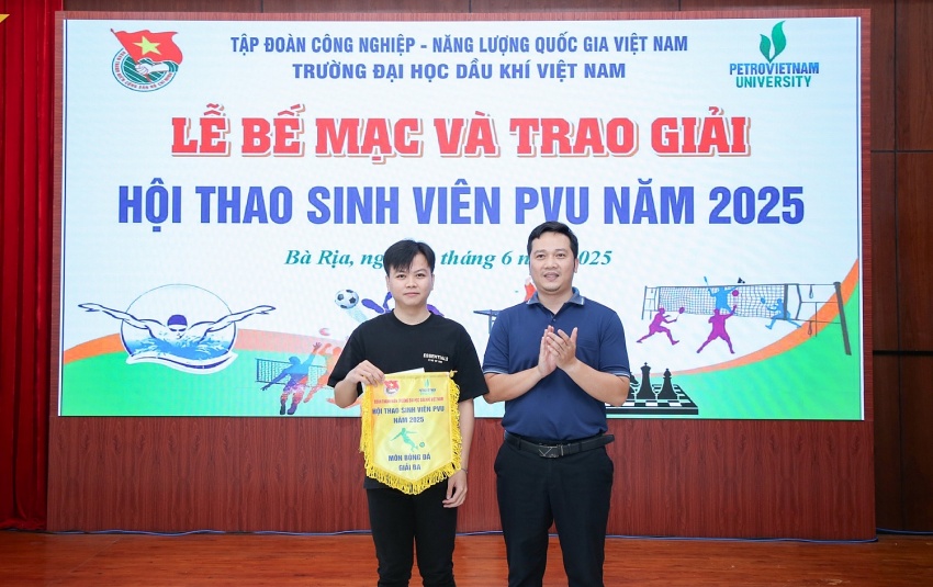 Sôi động Hội thao Sinh viên PVU 2025: Dấu ấn tuổi trẻ, gắn kết và phát triển toàn diện