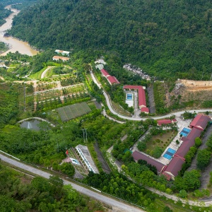 Chuyện ghi ở Nhà máy Thủy điện Hủa Na