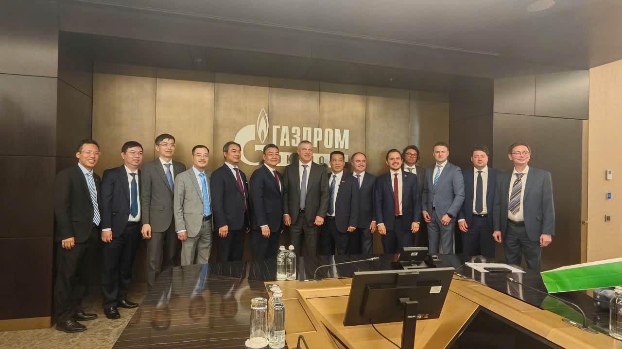 Petrovietnam tham dự Diễn đàn Kinh tế Quốc tế Saint Petersburg 2025, thúc đẩy hợp tác năng lượng với Nga Petrovietnam tham dự Diễn đàn Kinh tế Quốc tế Saint Petersburg 2025, thúc đẩy hợp tác năng lượng với Nga