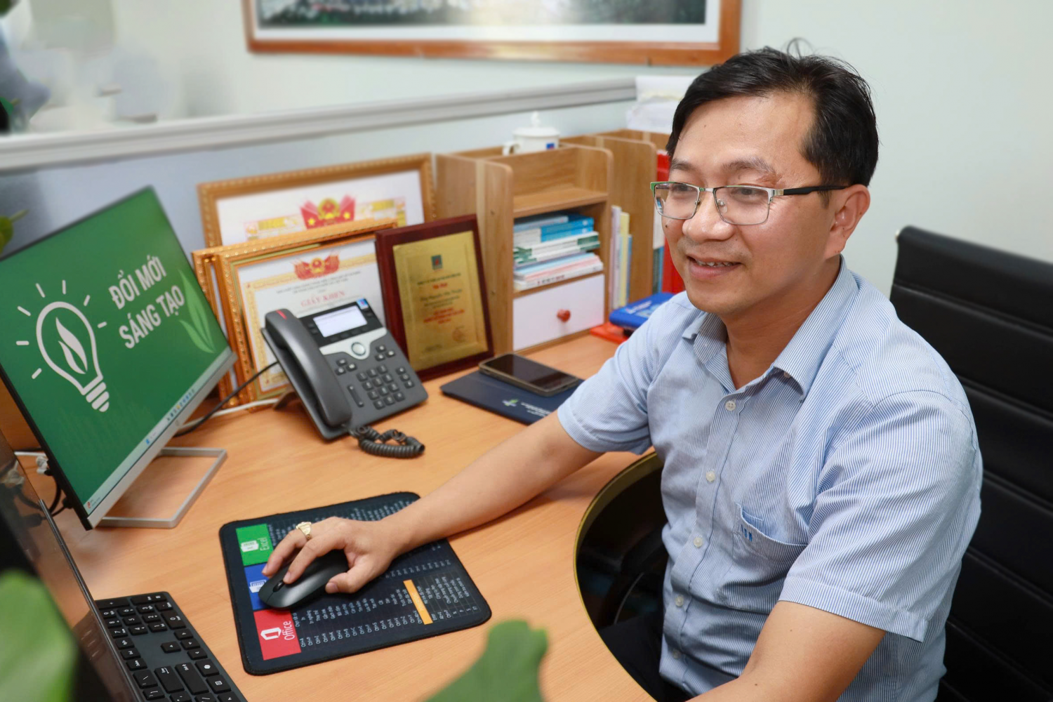 Anh Nguyễn Văn Thuận - Tổ trưởng Tổ Kế hoạch Tổng hợp, Ban Vận hành Sản xuất (BSR).