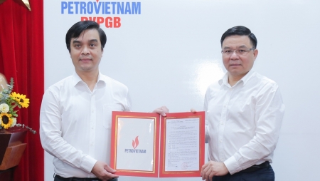 Đồng chí Nguyễn Minh Đạo giữ chức vụ Phó Bí thư Đảng ủy phụ trách Đảng bộ, Phó Giám đốc PVPGB