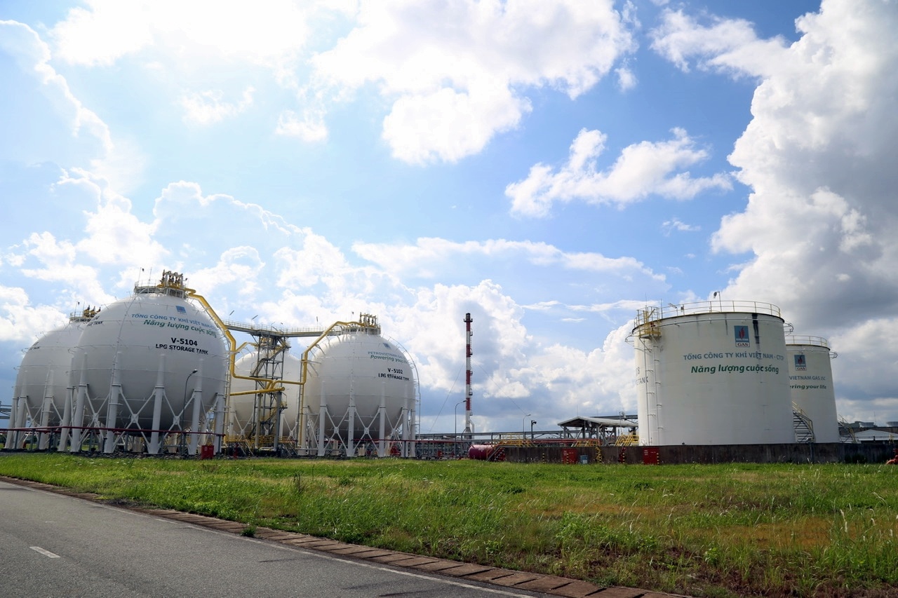 Cụm Khí - Điện - Đạm Cà Mau: Hơi thở công nghiệp giữa rừng U Minh