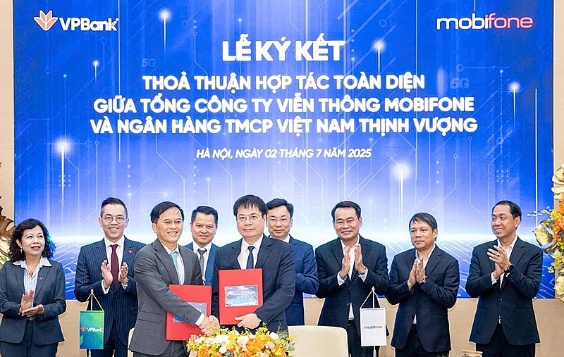 VPBank và MobiFone ký kết hợp tác chiến lược: Định hình mô hình dịch vụ tài chính - viễn thông tích hợp toàn diện