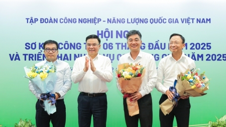 Petrovietnam biểu dương các đơn vị xuất sắc trong sản xuất kinh doanh 6 tháng đầu năm