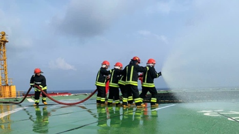 PVEP-POC tổ chức Hội thi An toàn vệ sinh lao động - Phòng chống cháy nổ trên giàn FPU-Đại Hùng 01