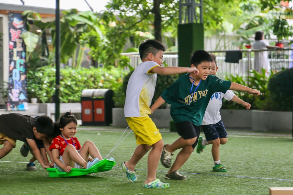 Không khí sôi động tại Game Day – Ngày hội rèn luyện sức khỏe, kĩ năng làm việc nhóm 