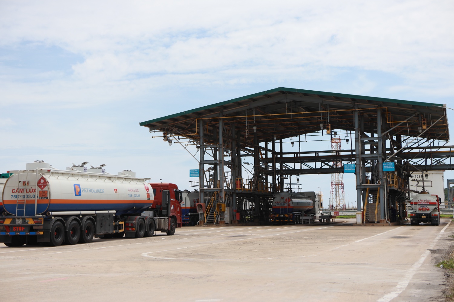 BSR giữ vững an toàn, bứt phá hiệu quả trong vận hành NMLD Dung Quất