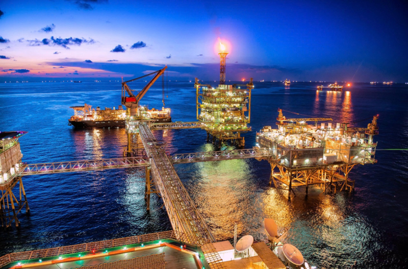 Petrovietnam và 5 chữ 