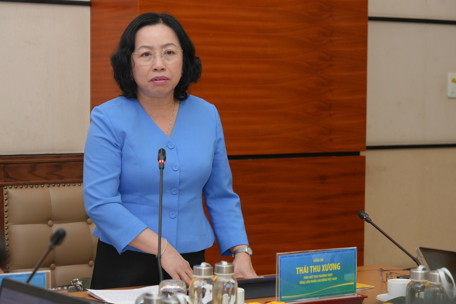 Nâng cao hiệu quả công tác tuyên truyền, giáo dục chính trị, tư tưởng, pháp luật trong NLĐ Petrovietnam