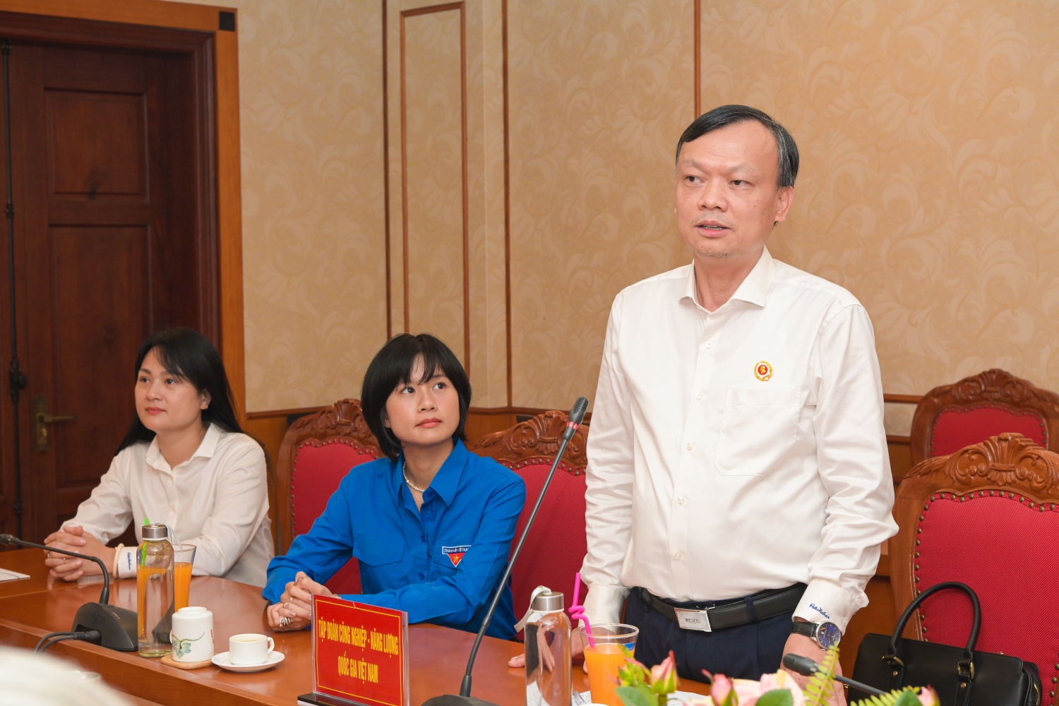 Hội CCB Petrovietnam thăm và tặng quà thương binh, con liệt sĩ tại Trung ương Hội CCB Việt Nam Hội CCB Petrovietnam thăm và tặng quà thương binh, con liệt sĩ tại Trung ương Hội CCB Việt Nam