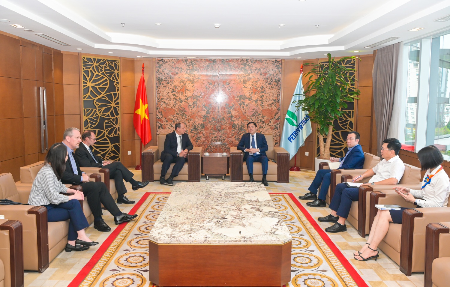  Toàn cảnh buổi làm việc